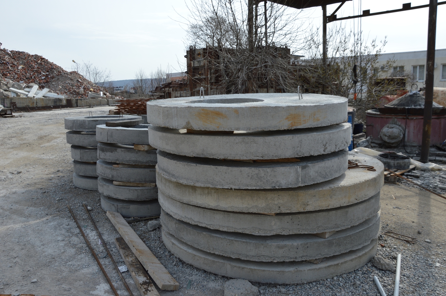 Ж/Б ИЗДЕЛИЯ ИНГУРИ КОЛЬЦА Ж/Б, ПЛИТЫ Ж/Б, ФБС Ж/Б КОЛЬЦА, ПЛИТЫ, ФУНДАМЕНТНЫЙ БЛОК